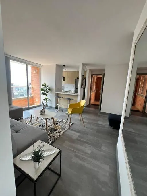 Beautiful Renovated Apart 23Rd Floor - View Medellin Colombia