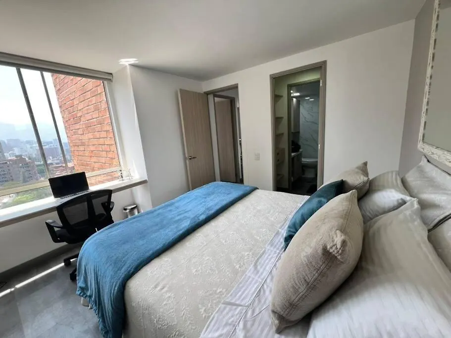 Beautiful Renovated Apart 23Rd Floor - View Medellin Apartment